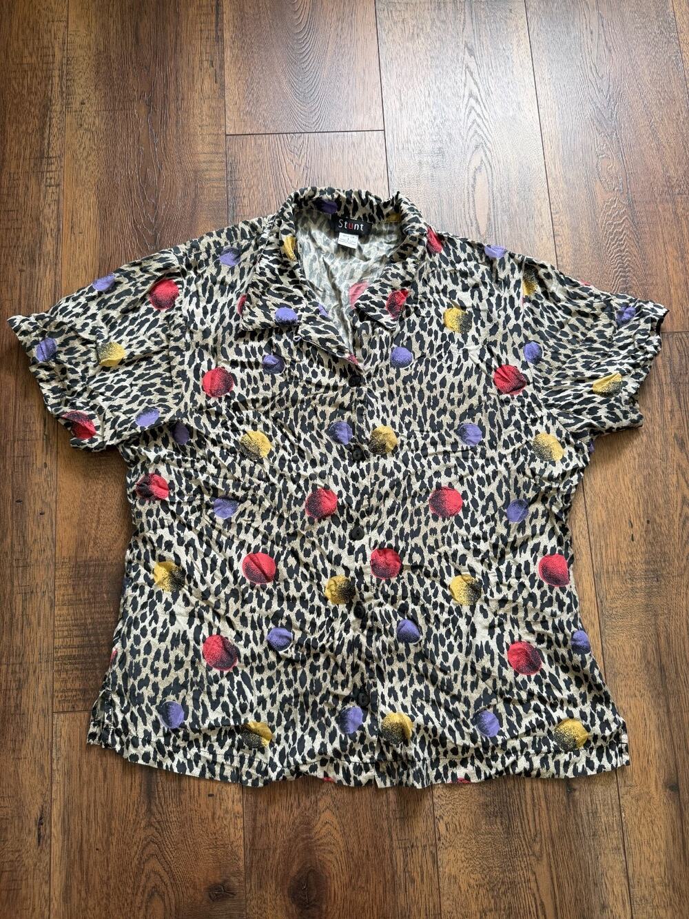 Stunt Womens L 100% Silk Leopard Print Button Front Shirt 90s Y2K Style Vintage